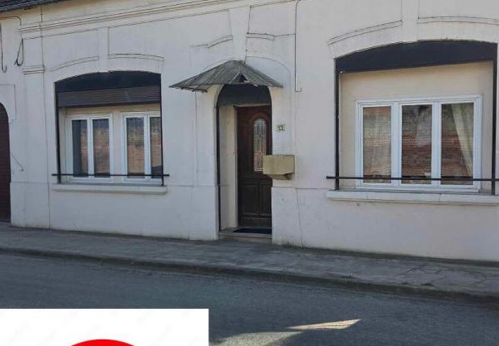 Villa a Ercheu, Somme, Ercheu - € 212.000 | Ref: 402214RTHU - foto 1