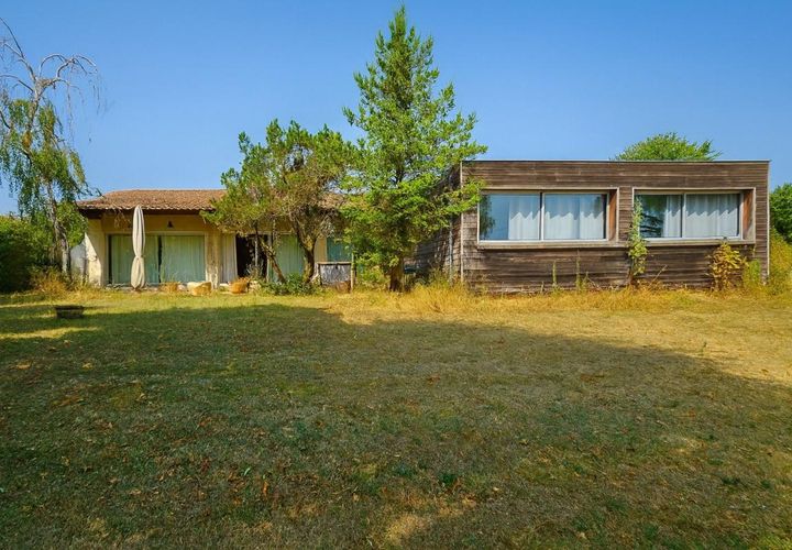 Villa a Montbron, Charente, Montbron - € 320.000 | Ref: A23FF293BA314AEB - foto 1