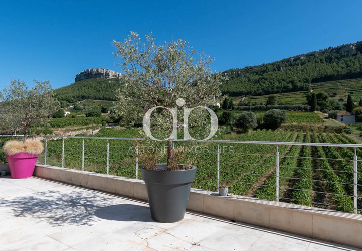 Villa i Cassis, Bouches-du-Rhone, Cassis - € 2.940.000 | Ref: VM - 876 - foto 1