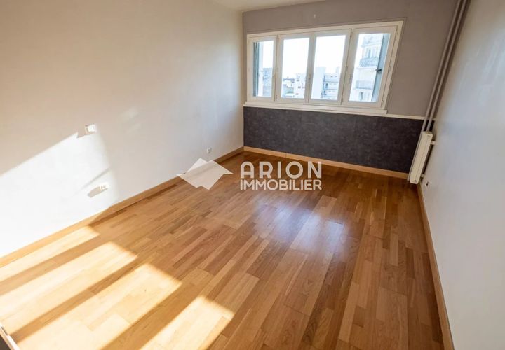 Leilighet i Bagnolet, Seine-Saint-Denis, Bagnolet - € 410 000 | Ref: 85991020 - foto 1