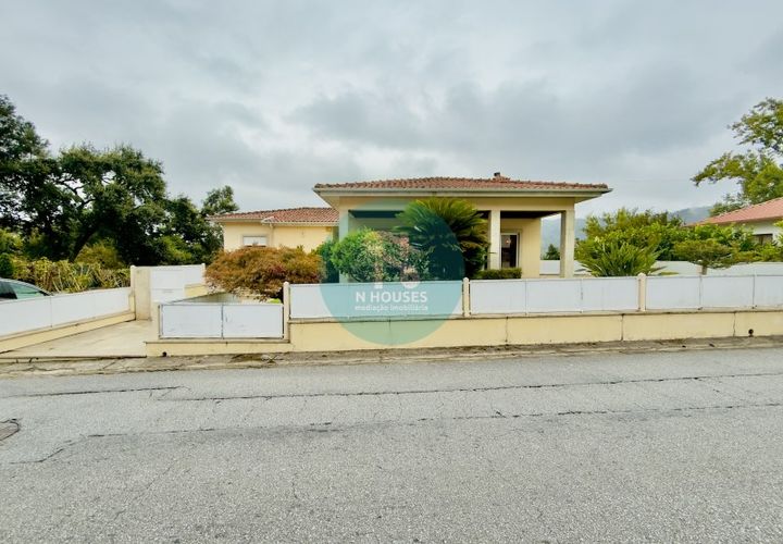 Villa a Braga, Braga, Braga - € 620.000 | Ref: NH798 - foto 1