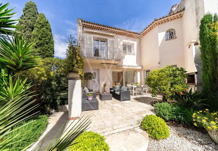 Villa i Cannes, Alpes-Maritimes, Cannes - € 750.000 | Ref: W294 SC - foto 1