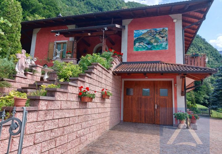 Lejlighed i Ton, Trento, Ton - € 680.000 | Ref: 872 - foto 1