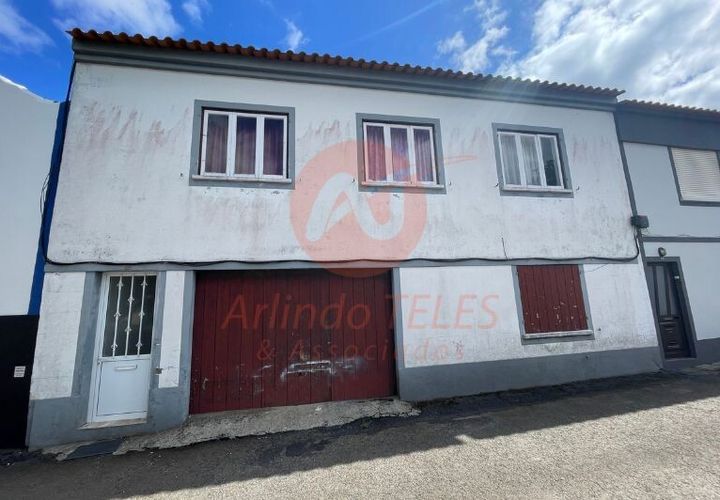 Rækkehus i Angra do Heroismo, Terceira, Angra do Heroismo - € 210.000 | Ref: M1035 - foto 1