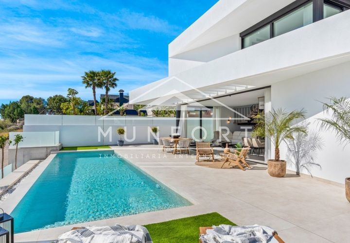 Villa i Polop, Alicante, Polop - € 755.000 | Ref: LI002-N-D - foto 1
