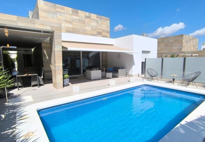 Villa i Algorfa, Alicante, Algorfa - € 585 000 | Ref: 200-4300 - foto 1