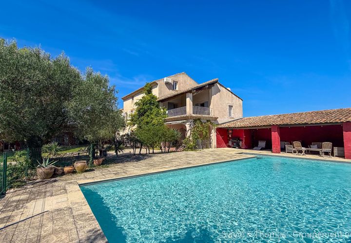 Farm hus i Caderousse, Vaucluse, Caderousse - € 742.000 | Ref: 35831 - foto 1