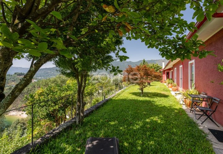 Villa i Braga, Braga, Braga - € 1.295.000 | Ref: ZMPT580333 - foto 1