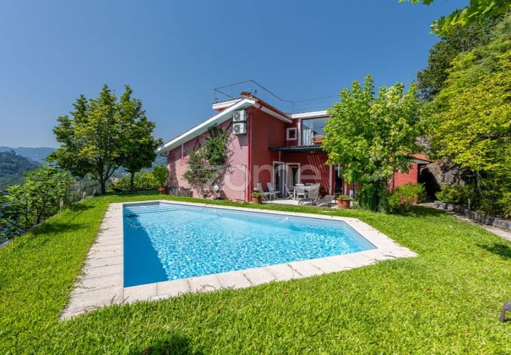 Villa en Braga, Braga, Braga - € 1.295.000 | Ref: ZMPT580333 - photo 1