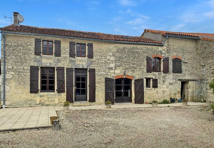 Villa a Oradour, Charente, Oradour - € 190.800 | Ref: KG-4896 - foto 1