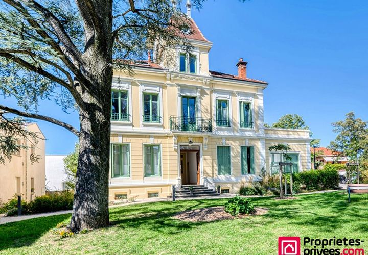Lejlighed i Bron, Rhone, Bron - € 485.000 | Ref: 420867BARE - foto 1