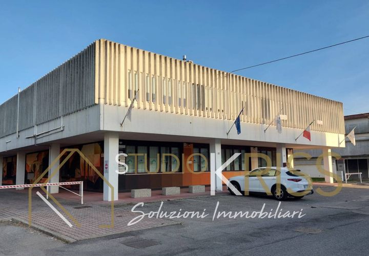 Erhvervsejendom i Ferrara, Ferrara, Ferrara - € 48.000 | Ref: V642 - foto 1