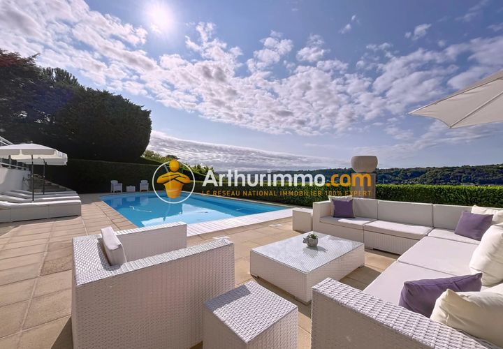 Villa en Bourgoin-Jallieu, Isere, Bourgoin-Jallieu - € 875.000 | Ref: 86216177 - photo 1