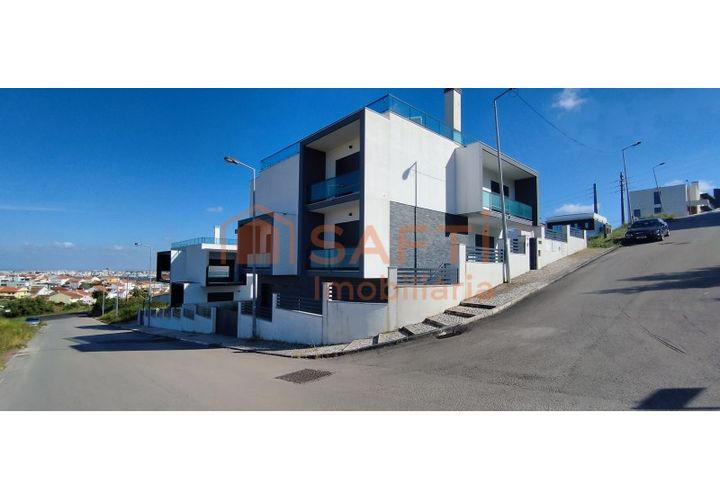 Villa i Odivelas, Lisbon, Odivelas - € 1.130.000 | Ref: SAFTI:007219 - foto 1