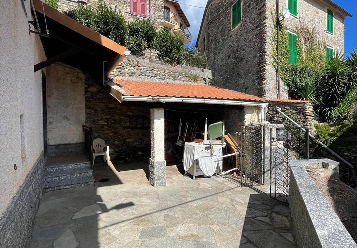Villa a Ranzo, Imperia, Ranzo - € 100.000 | Ref: 982 - foto 1