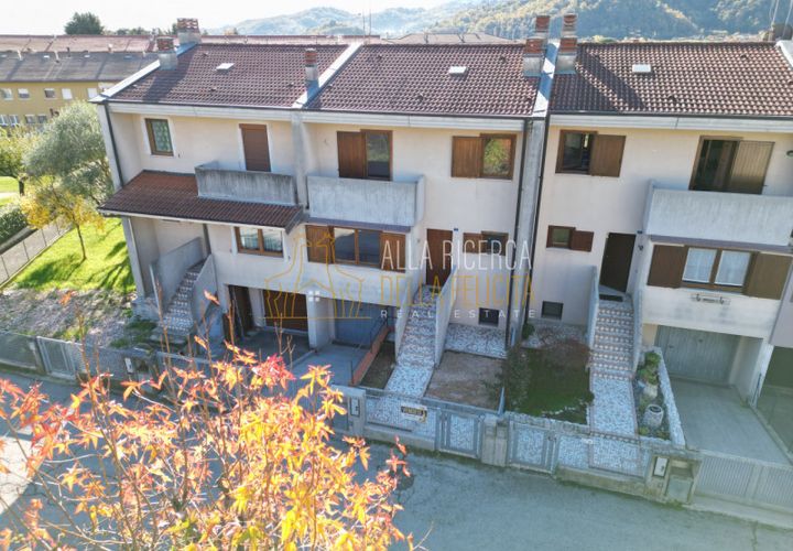 Rækkehus i Schio, Vicenza, Schio - € 235.000 | Ref: IB187 - foto 1