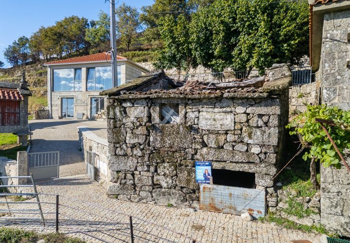 Villa i Terras de Bouro, Braga, Terras de Bouro - € 34.500 | Ref: 01-3699 - foto 1
