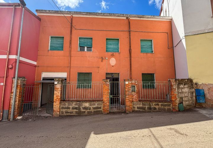 Villa i Tula, Sassari, Tula - € 69.000 | Ref: 13825 - foto 1