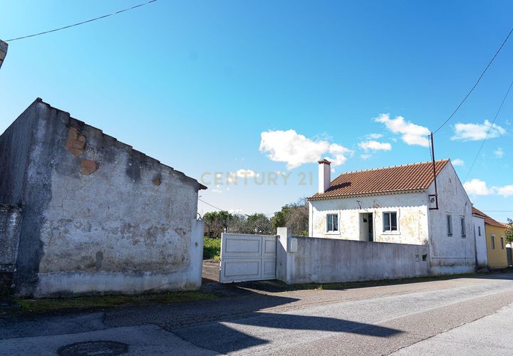Villa i Abrantes, Santarem, Abrantes - € 99.000 | Ref: C0364-04116 - foto 1