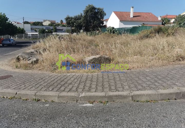 Helårsgrund i Castelo Branco, Castelo Branco, Castelo Branco - € 49.900 | Ref: 23055 - foto 1
