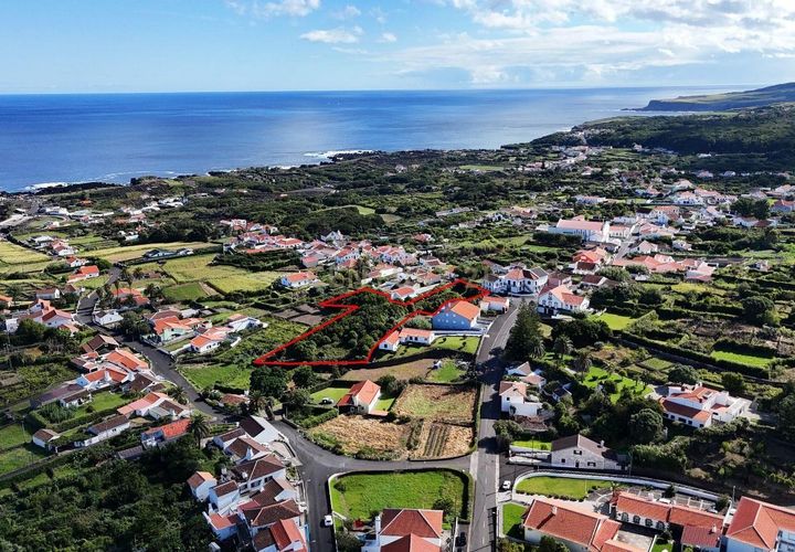 Helårsgrund i Biscoitos, Terceira, Biscoitos - € 160.000 | Ref: C0423-00620 - foto 1