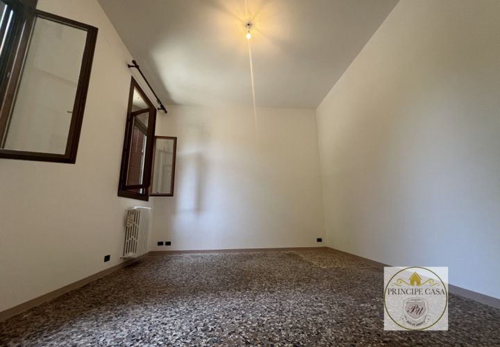 Lejlighed i Este, Padua, Este - € 250.000 | Ref: APE800 - foto 1