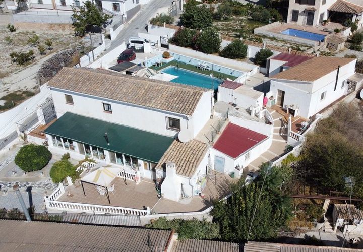 Landejendom i Baza, Granada, Baza - € 250.000 | Ref: v3097 - foto 1