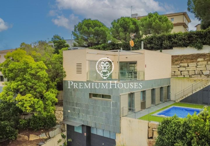 Villa a Alella, Barcelona, Alella - € 990.000 | Ref: PH103380/3699 - foto 1