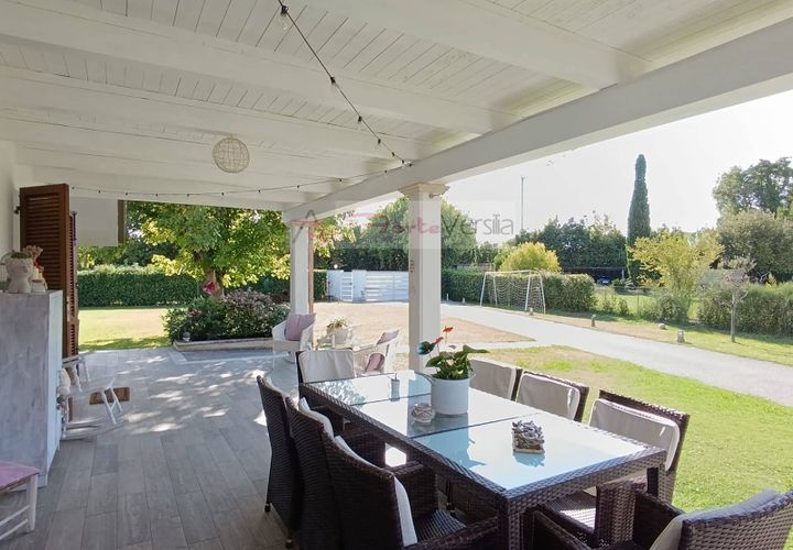 Villa i Pietrasanta, Lucca, Pietrasanta - € 1.200.000 | Ref: 3230 - foto 1