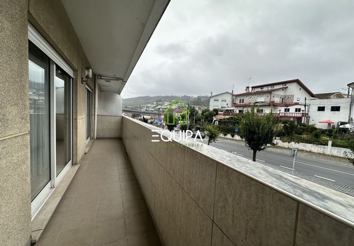 Lejlighed i Guimaraes, Braga, Guimaraes - € 238.000 | Ref: APARTAMENTONESPEREIRAT3 - foto 1