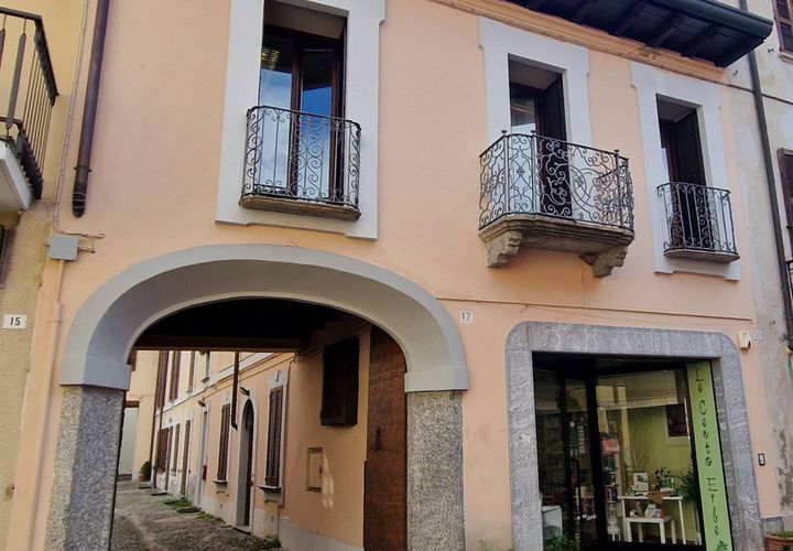 L'establiment comercial a Vimercate, Monza and Brianza, Vimercate - € 1.000/mes | Ref: 2464 - foto 1