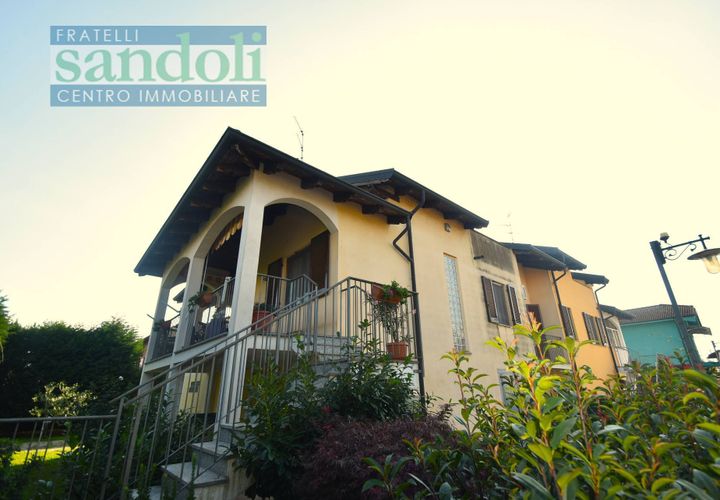 Villa a Lignana, Vercelli, Lignana - € 199.000 | Ref: 7857 - foto 1