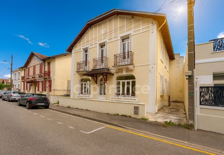 Villa a Lourdes, Hautes-Pyrenees, Lourdes - € 286.000 | Ref: 340938549498 - foto 1