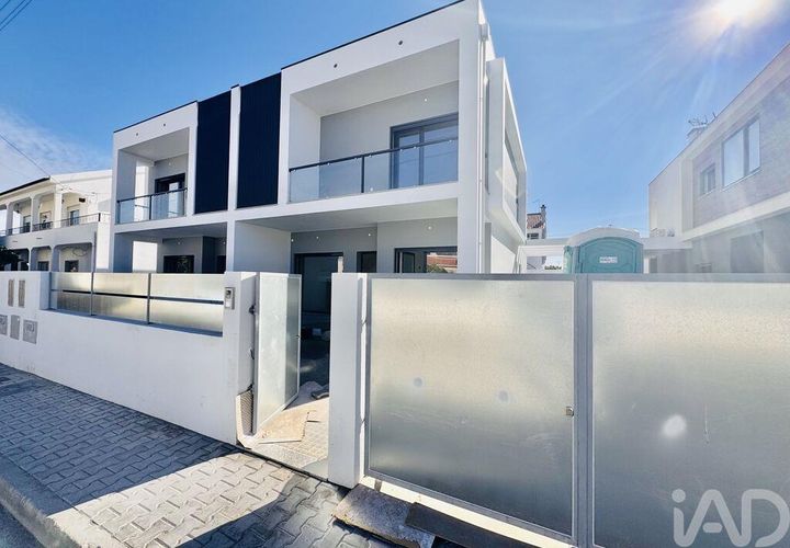 Rækkehus i Seixal, Setubal, Seixal - € 595.000 | Ref: 149841 - foto 1