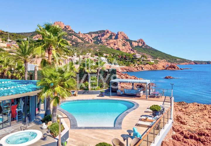 Villa i Saint-Raphaël, Var, Saint-Raphaël - € 5.800.000 | Ref: 86282384 - foto 1
