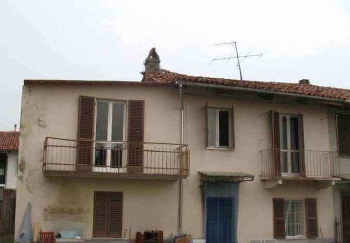 Byhus i Asti, Asti, Asti - € 26.100 | Ref: AT20/12LU-2409-25-1645 - foto 1