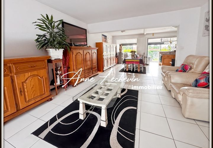 Villa i Provin, Nord, Provin - € 239.000 | Ref: 830037250611 - foto 1