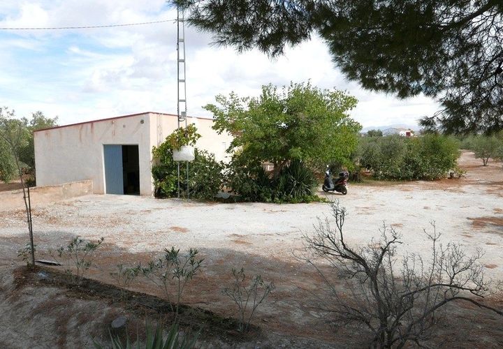 Landejendom i Baza, Granada, Baza - € 69.999 | Ref: v3099 - foto 1