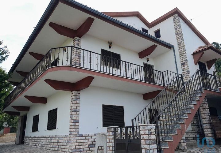 Byhus i Covilha, Castelo Branco, Covilha - € 480.000 | Ref: 150061 - foto 1