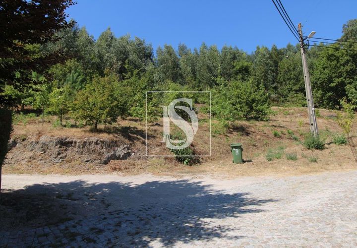 Helårsgrund i Amarante, Porto, Amarante - € 55.000 | Ref: AMTRM202/12937 - foto 1