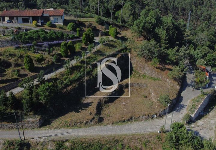 Helårsgrund i Amarante, Porto, Amarante - € 40.000 | Ref: AMTRM534/12937 - foto 1