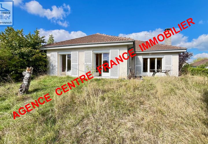 Villa i Bourges, Cher, Bourges - € 215.000 | Ref: 030011800 - foto 1