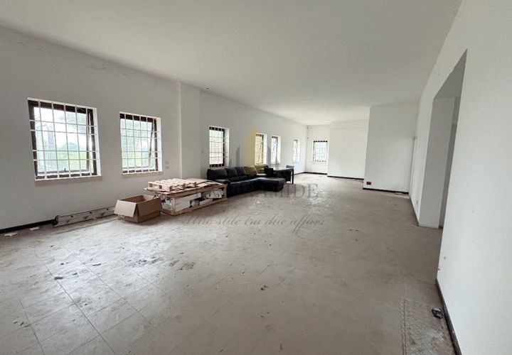 Erhvervsejendom i Baone, Padua, Baone - € 358.000 | Ref: 590 - foto 1