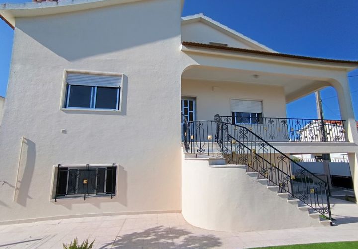 Villa i Quinta do Conde, Setubal, Quinta do Conde - € 385.000 | Ref: W6414 - foto 1