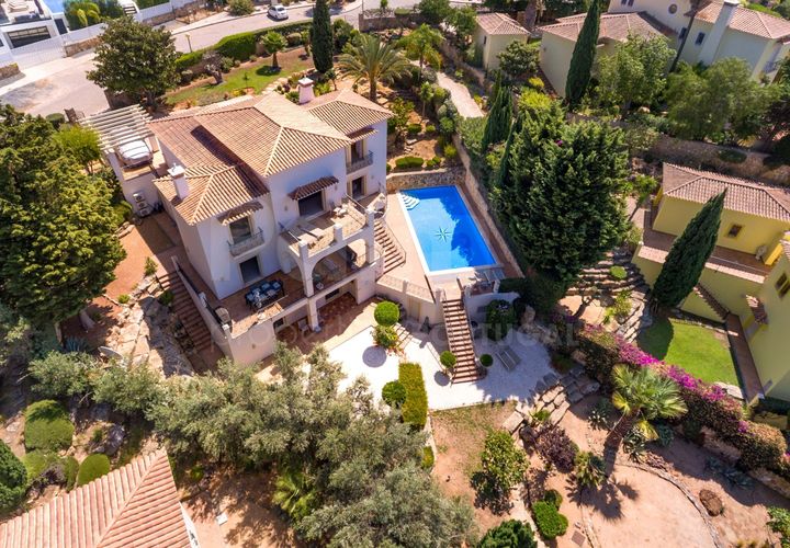 Villa i Lagoa, Faro, Lagoa - € 1.749.000 | Ref: V31081 - foto 1