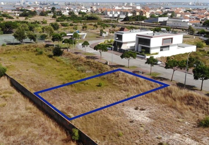 Terreno en Aveiro, Aveiro, Aveiro - € 70.000 | Ref: T-29536 - photo 1