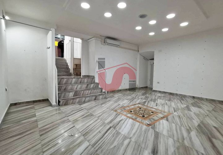 Erhvervsejendom i Benevento, Benevento, Benevento - € 189.000 | Ref: AA39761 - foto 1