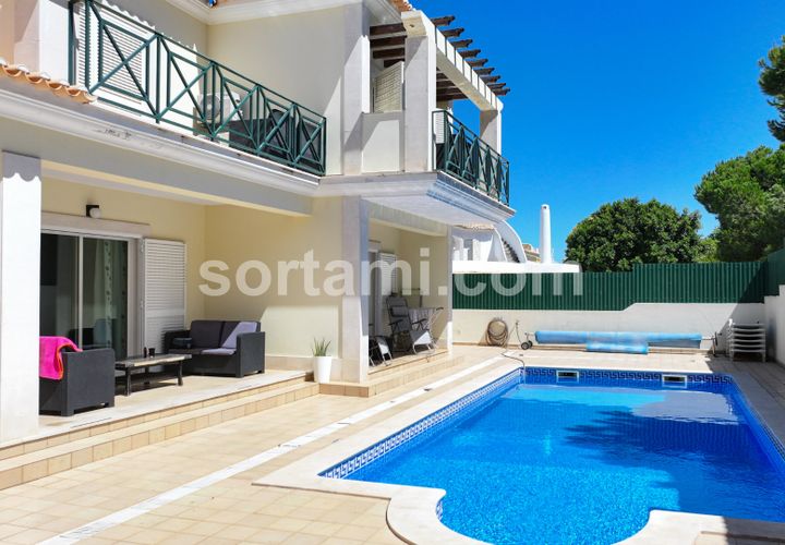 Villa i Albufeira, Faro, Albufeira - € 1.350.000 | Ref: Sort24054 - foto 1