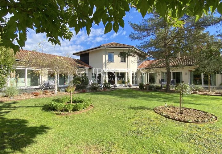 Villa i Riberac, Dordogne, Riberac - € 475.000 | Ref: NH1011 - foto 1