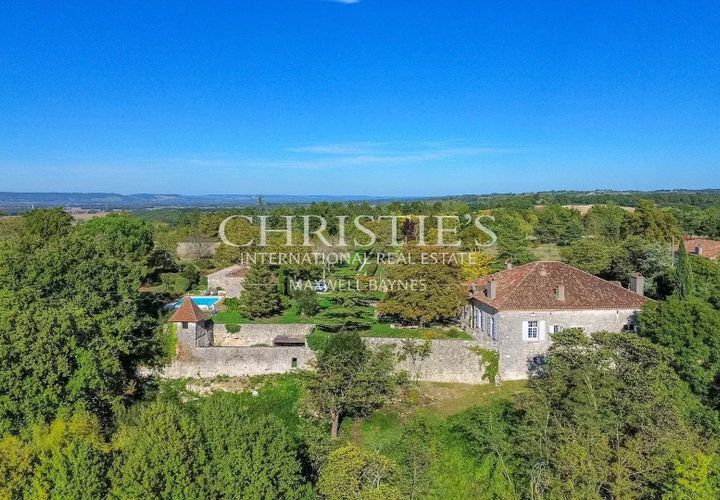 Villa a Agen, Lot-et-Garonne, Agen - € 1.260.000 | Ref: JV1153 - foto 1